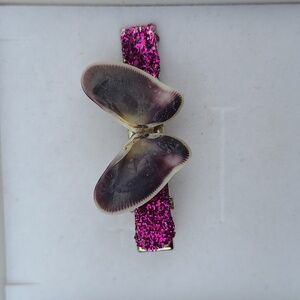 Butterfly hair clip